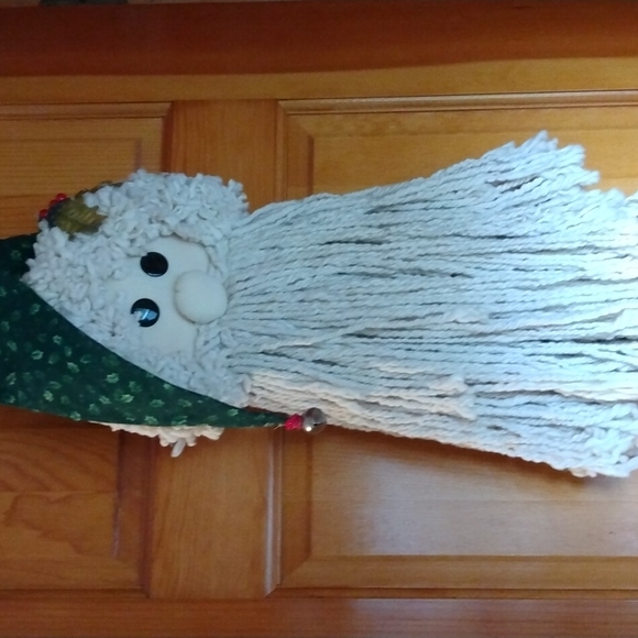 Christmas mop head with green holly hat big black eyes - Picture 2 of 5